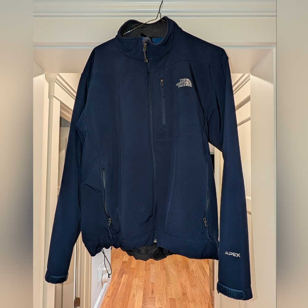 The North Face Navy Apex bionic Jacket